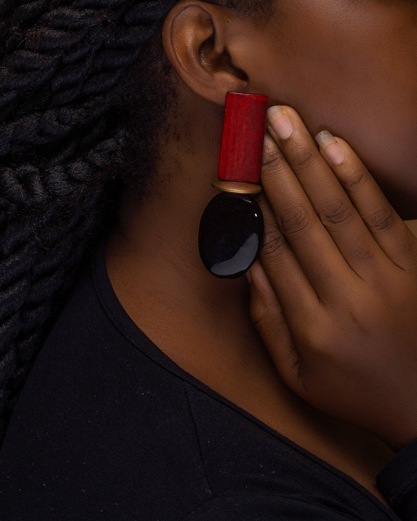 Tikar Oval Earrings