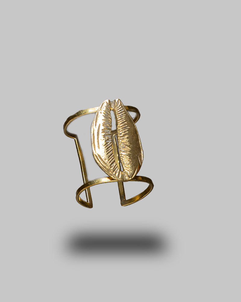 Supersized Brass Cowry Bracelet