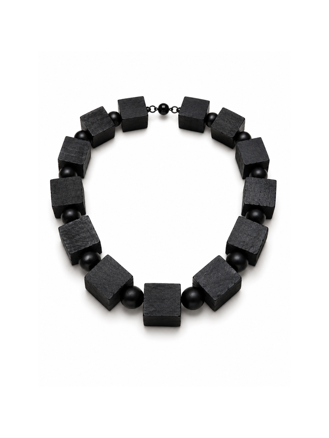 Anuri Necklace